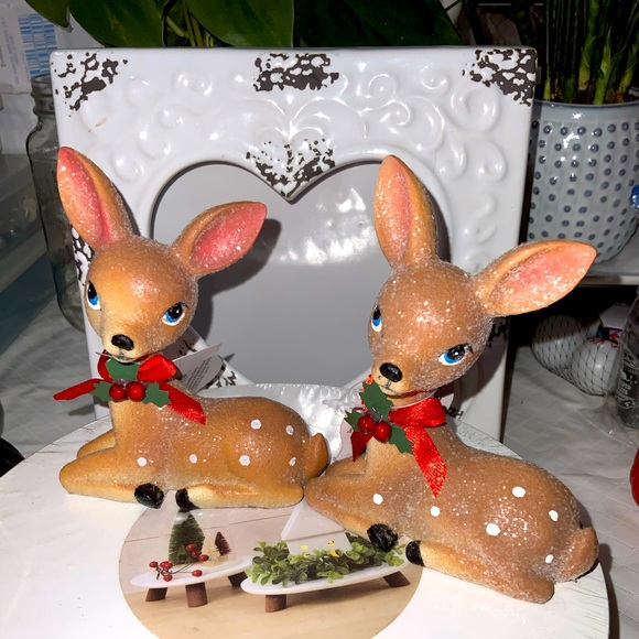 2 Sparkly Reindeer Table Decor Set #1 - Picture 9 of 12
